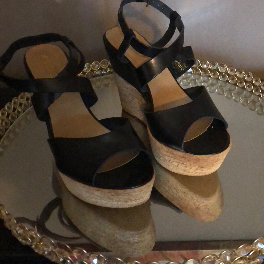Also shoes